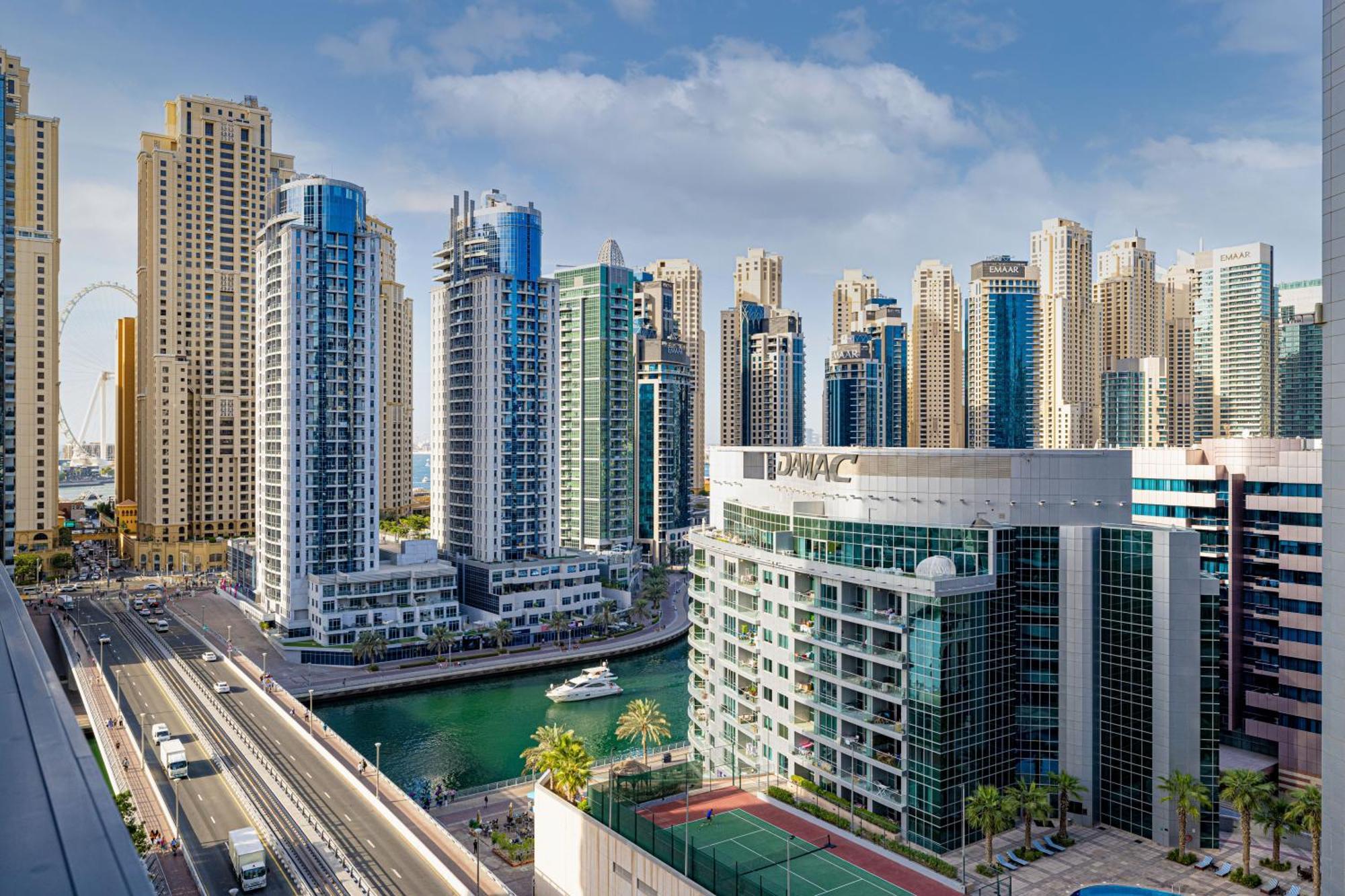 Appartamento Luxury And Spacious Full Marina View Dubai Esterno foto